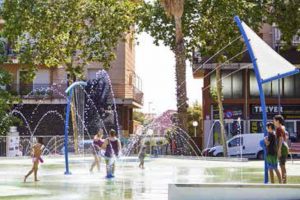Por qué los niños deben jugar en las calles de las ciudades
