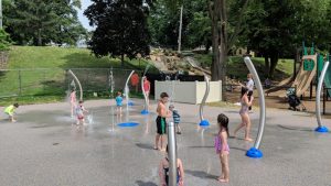 Splashpad de VORTEX en Nvack, Nueva York