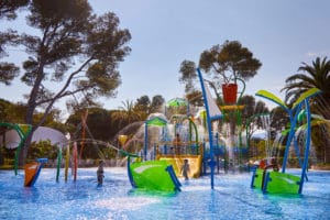 Splashpad de VORTEX en el Complejo Playa Montroig Camping Resort