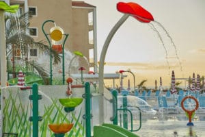 Proyecto contract de hotel con parque acuático: éxito asegurado