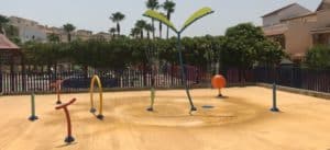 El parque de juegos de agua: la solución de ocio para los ayuntamientos Pizarra