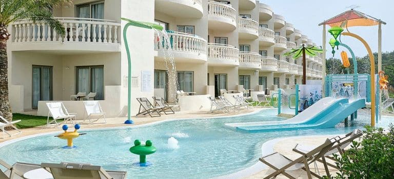 Iberostar Hotels & Resorts installa un Elevation e un Poolplay a marchio VORTEX