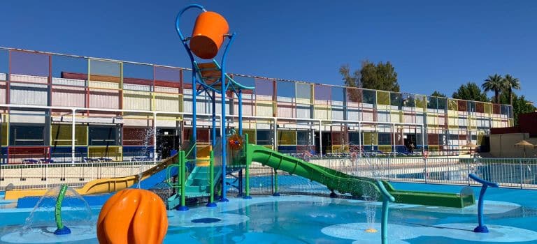 Las piscinas municipales remodeladas se convierten en espacios acuáticos sostenibles 2