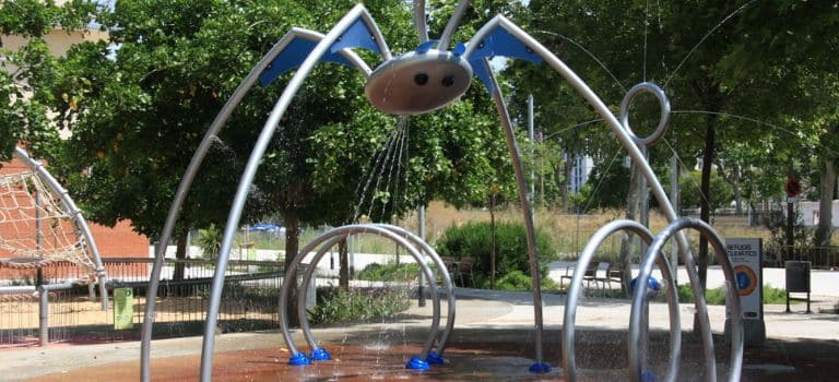 El barrio de Bon Pastor, en Barcelona, cuenta con una nueva instalación acuática de VORTEX 1