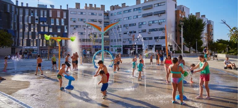 Beneficios de los parques acuáticos urbanos: más allá de la diversión 1