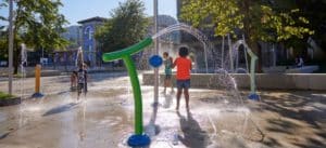 Beneficios de los parques acuáticos urbanos: más allá de la diversión 3